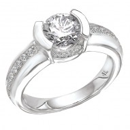 Classic Semi-Mount Diamond Ring