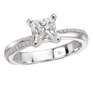 Classic Semi-Mount Diamond Ring