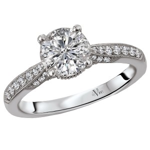 Classic Semi-Mount Diamond Ring